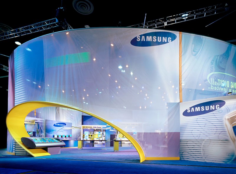 Эксклюзивный выставочный стенд компании Samsung